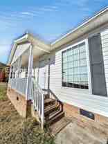 114 Yoda Dr - Photo 1 of 1