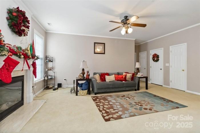 13834 Riding Hill Ave - Photo 6 of 19