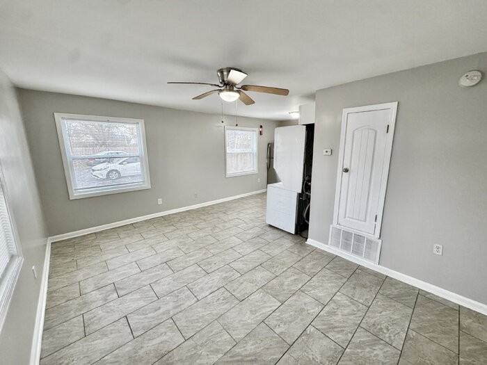 940 Jw Williams Ln #5 - Photo 5 of 15