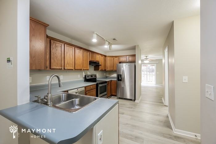 33 Birdsong Ln - Photo 7 of 13