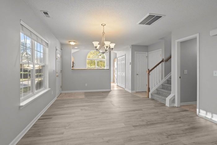 2723 Rozzelles Landing Dr - Photo 5 of 33