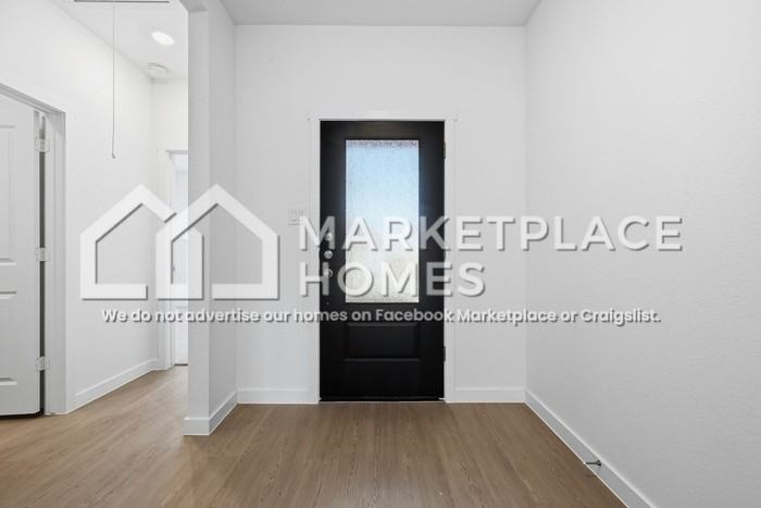 3526 Fox Valley Ln - Photo 4 of 34