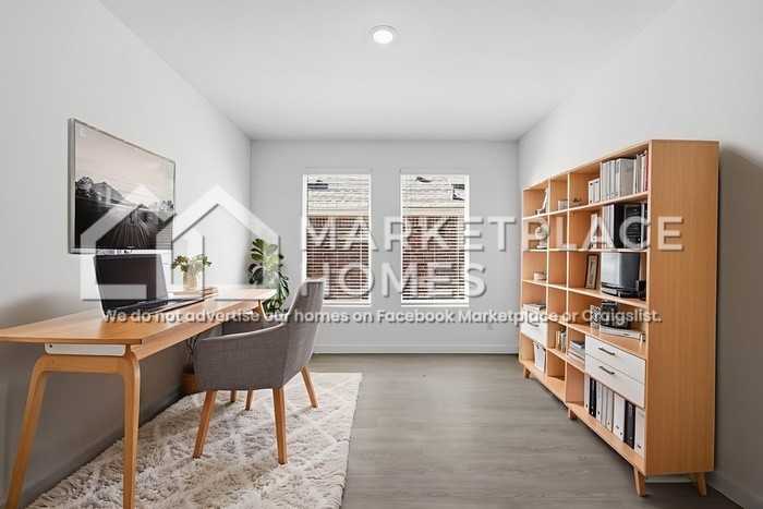 3526 Fox Valley Ln - Photo 5 of 34