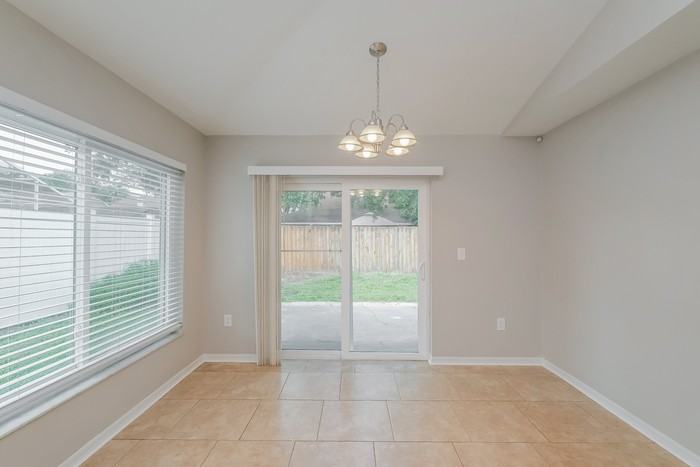 5205 Watson Rd - Photo 5 of 16