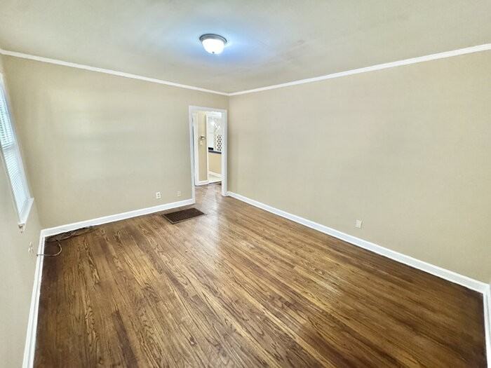 3542 Millington Rd - Photo 4 of 16