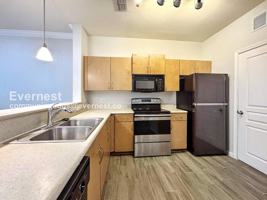 featured image of 8290 Gate Pkwy W #117