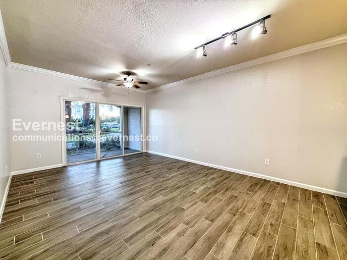 8290 Gate Pkwy W #117 - Photo 2 of 14