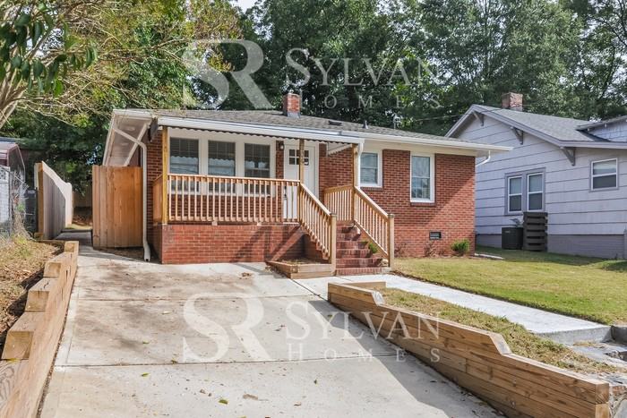 205 Moline St - Photo 3 of 16