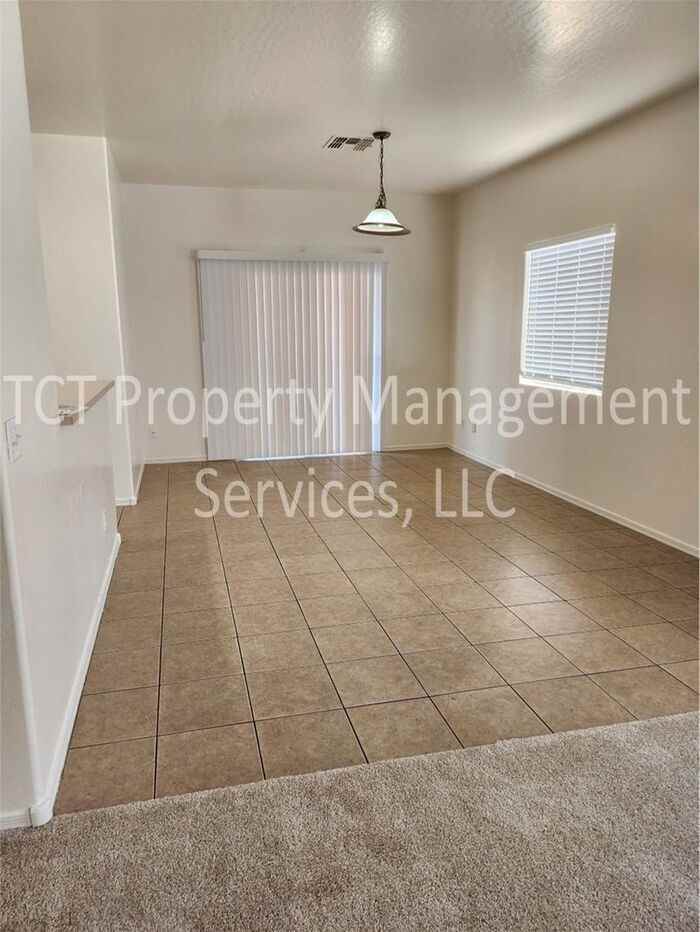 9262 W Sheridan St - Photo 4 of 14