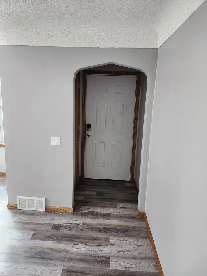 8983 Van Buren St Ne #1 - Photo 6 of 23