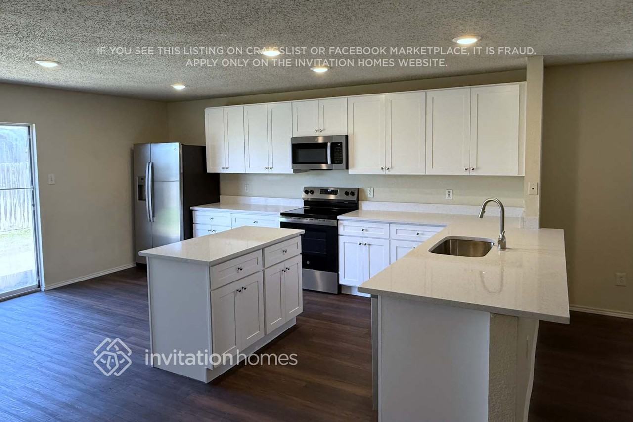 4401 Centennial Ct - Photo 7 of 19