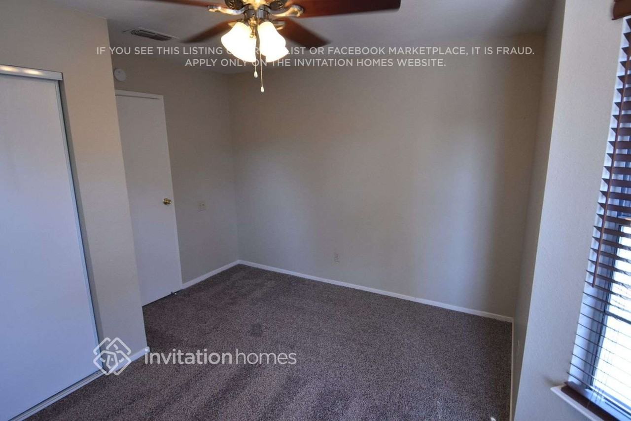 18 Marty Cir - Photo 6 of 11