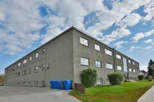 featured image of 960 Archibald St