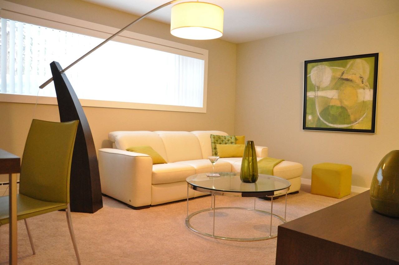 Rochelle Apartments - Photo 6 of 9