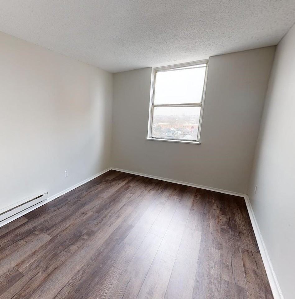 Windsor Tower Apartments - Photo 5 of 50