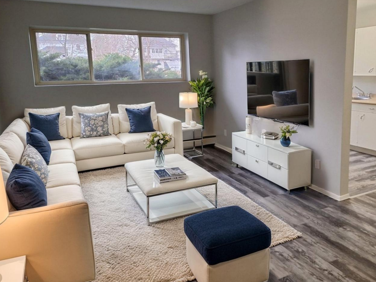 Durand Terrace Apartments - Photo 3 of 7