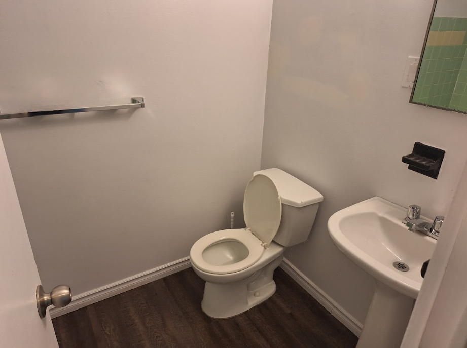 Durand Terrace Apartments - Photo 7 of 7