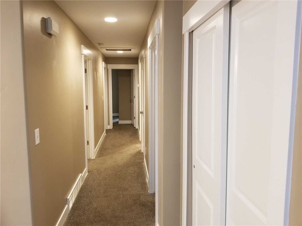 386 Summer Ln - Photo 5 of 22