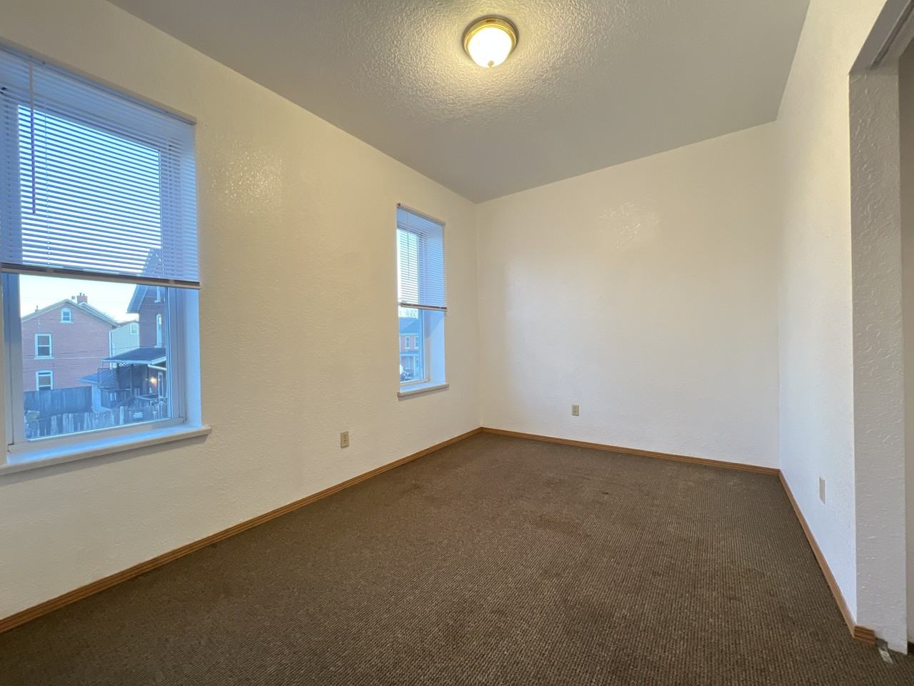 264 E 14th St #1-2 - Photo 6 of 8