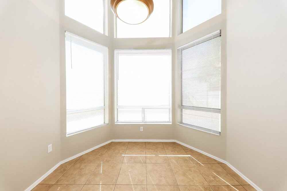 1515 E South Fork Dr - Photo 7 of 17