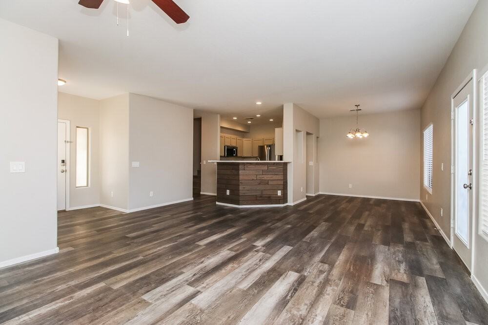 22243 N 29th Dr - Photo 5 of 17