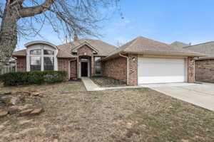 featured image of 5820 Se 81st St