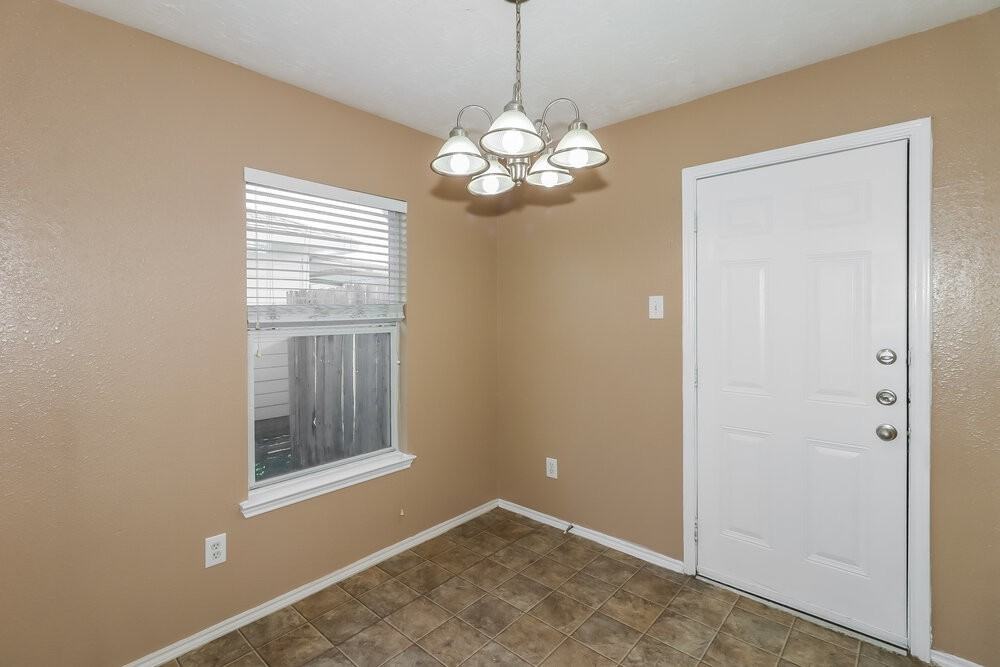 20515 Fairworth Place Ln - Photo 6 of 16