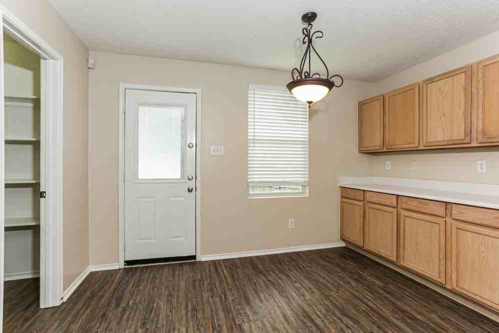 3944 Foxhound Ln - Photo 6 of 16