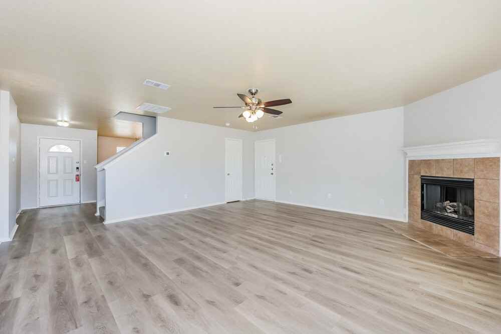 7447 Pineberry Rd - Photo 5 of 17