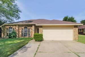 featured image of 912 Blewitt Dr