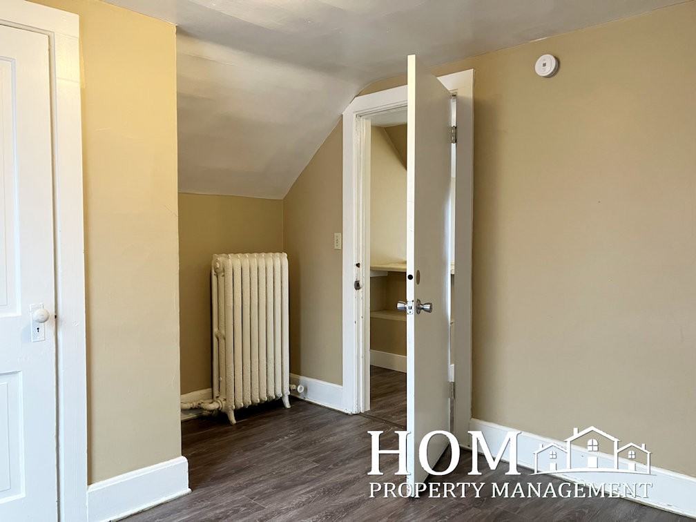 517 S Broad St #1 - Photo 7 of 11