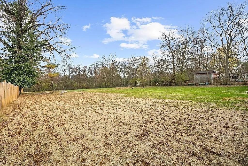 WOOD STREET PROPERTY - Photo 5 of 8