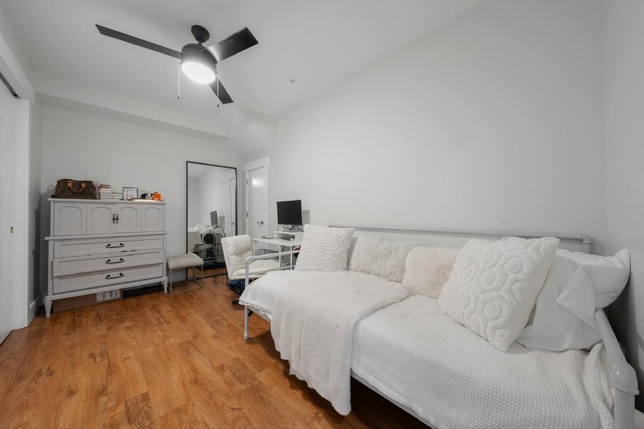 1585 Hertel Ave - Photo 6 of 30