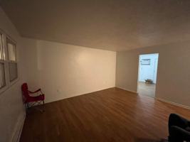 featured image of 635 Graham Dr-LW #1