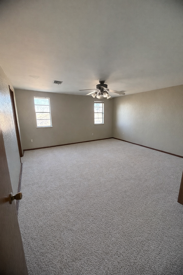 7301 Edenborough Dr - Photo 3 of 10