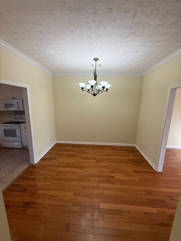 1257 N Dean Rd - Photo 7 of 28