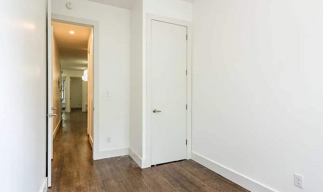 222 Suydam St #3 - Photo 3 of 8