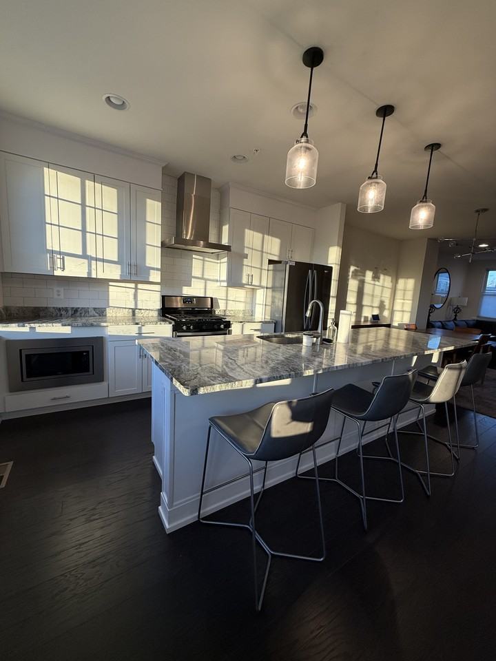 3109 Elm Ave #MAIN - Photo 3 of 25