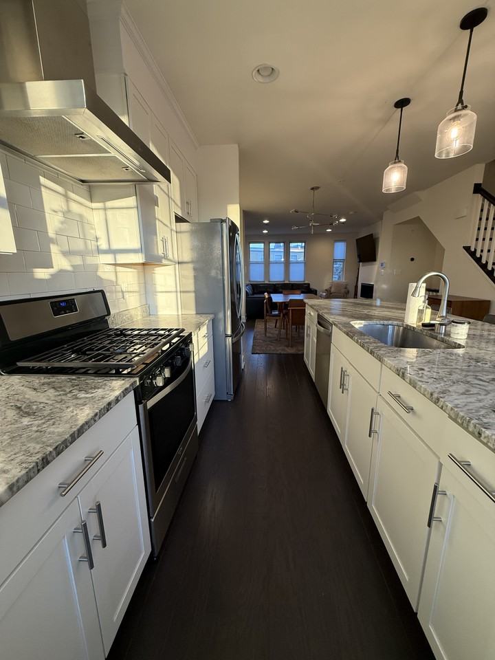 3109 Elm Ave #MAIN - Photo 6 of 25