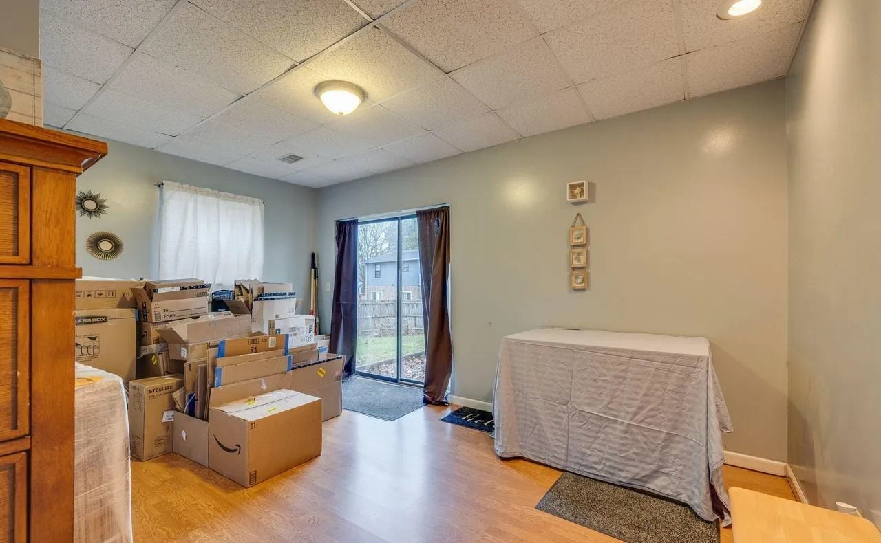 1813 Todd Dr #NA - Photo 3 of 28