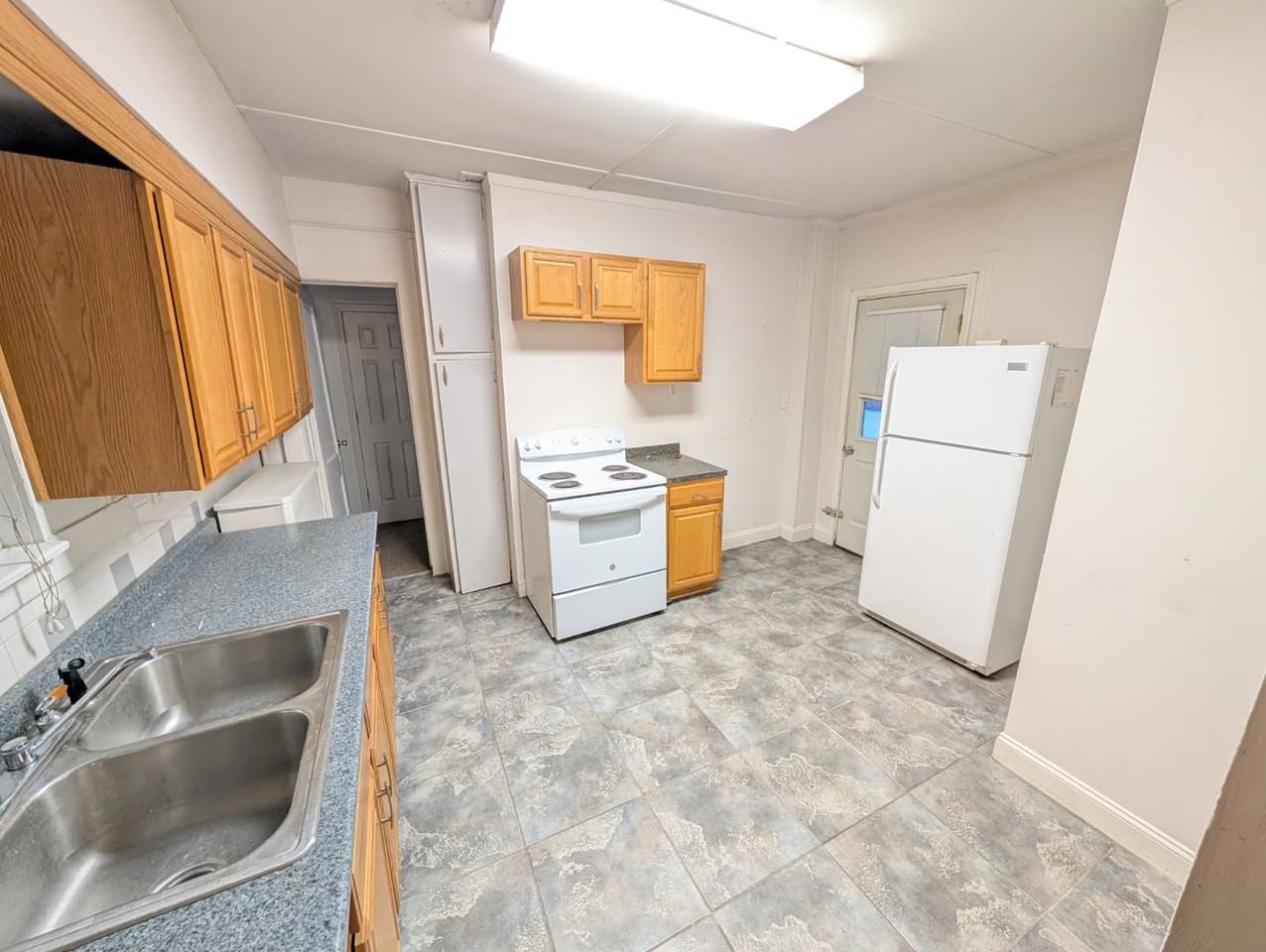 361 S River St #1 - Photo 2 of 11