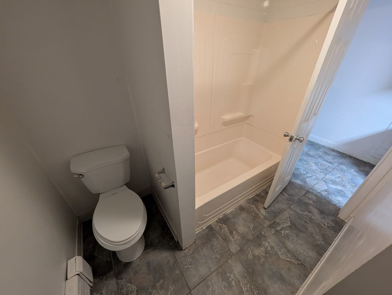 361 S River St #1 - Photo 5 of 11