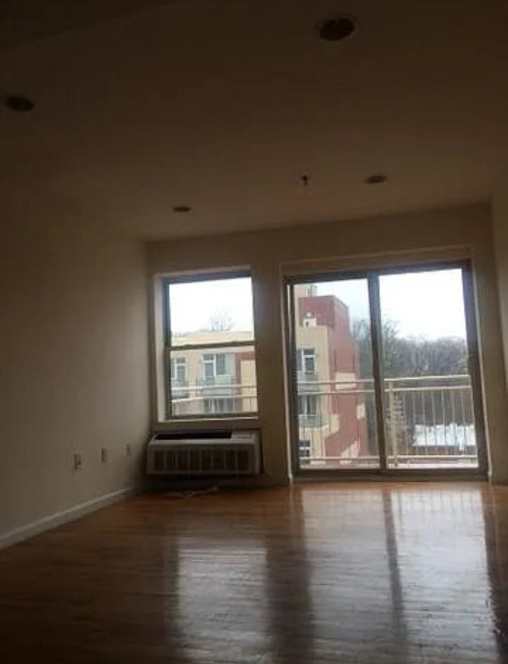 8265 116th St #603 - Photo 6 of 15