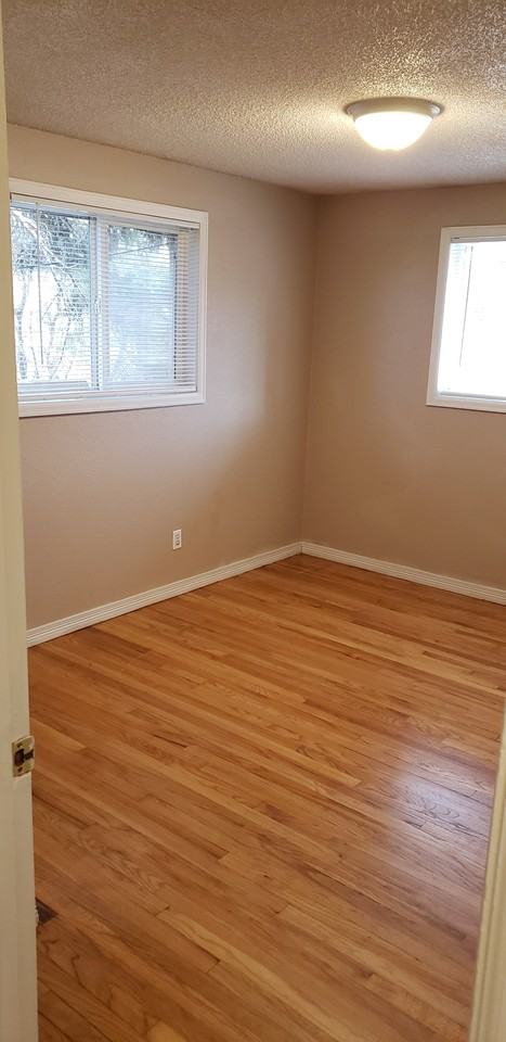 358 Emporia St #NA - Photo 7 of 12