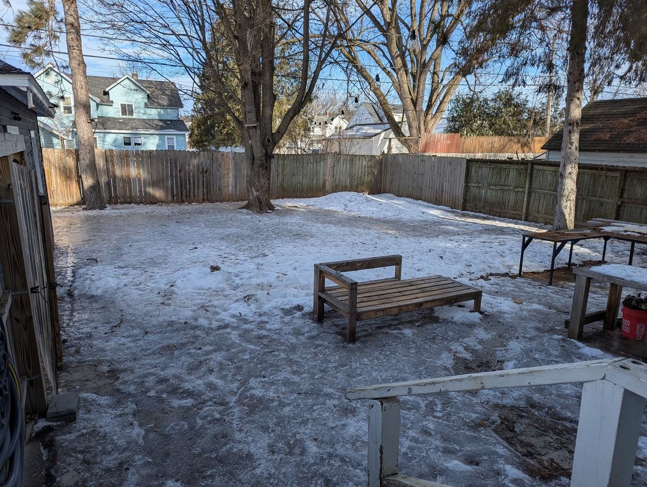 828 E Thomas St #NA - Photo 2 of 20