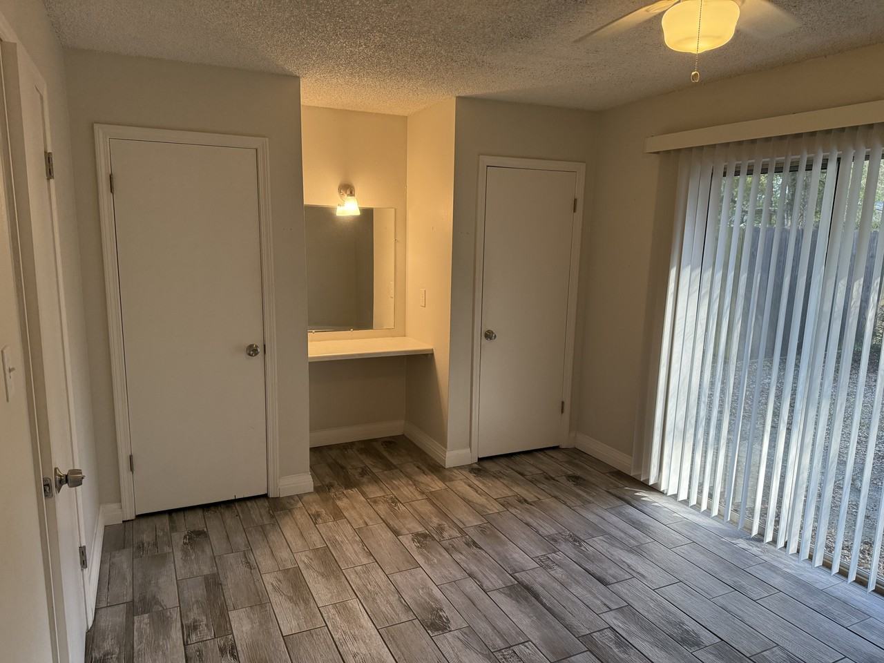 8024 Stark Ave #B - Photo 5 of 8