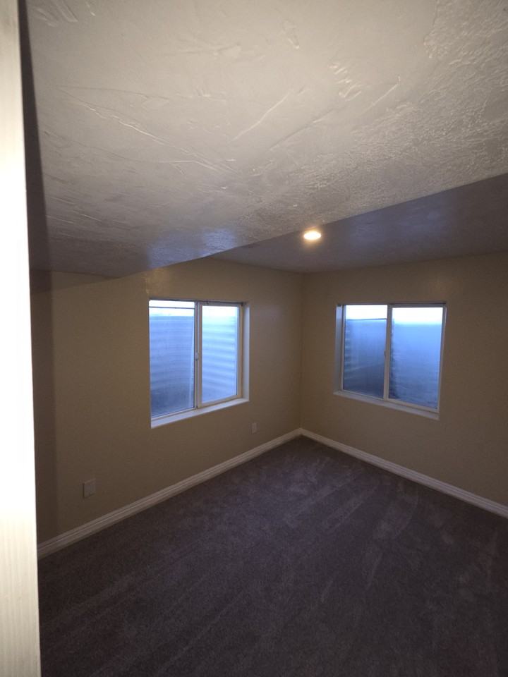 6878 W 3100 S #NA - Photo 5 of 7