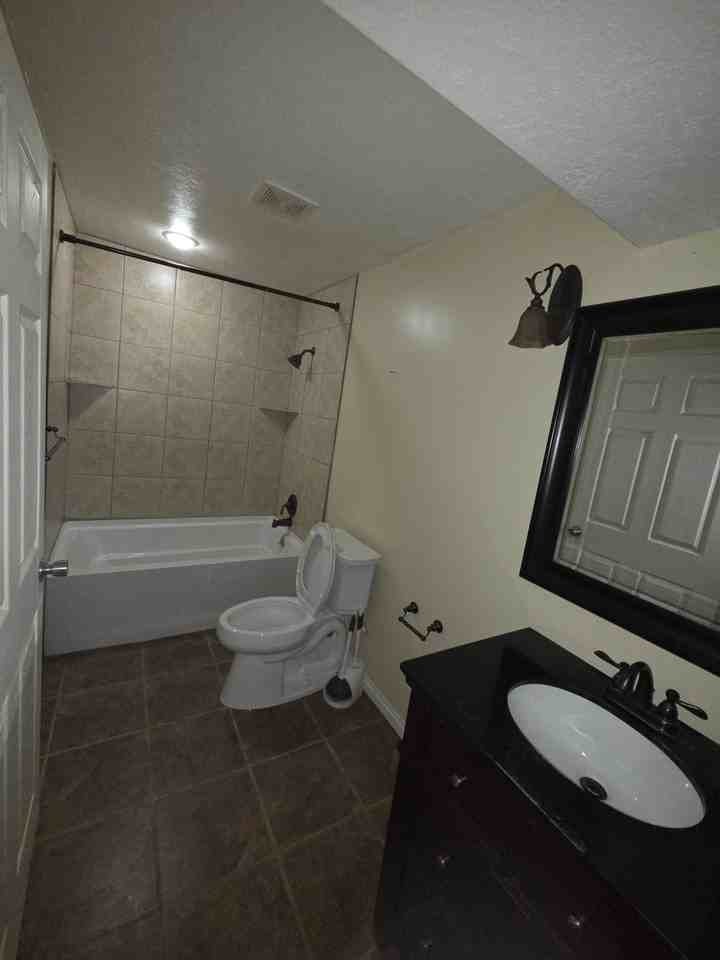 6878 W 3100 S #NA - Photo 6 of 7