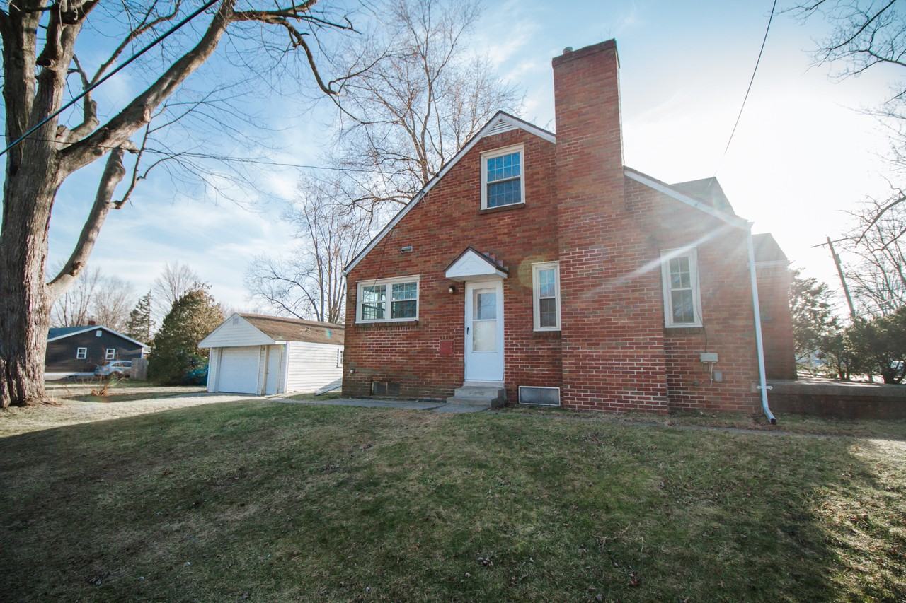 2303 Mellwood Ave #NA - Photo 2 of 28