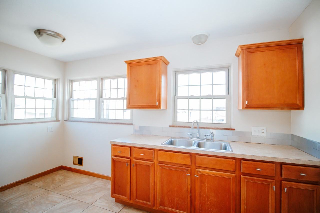 2303 Mellwood Ave #NA - Photo 6 of 28